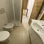 Intera Casa In Centro Storico A 700 Mt Dal Mare Policastro Bussentino