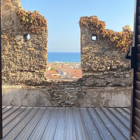 Intera Casa In Centro Storico A 700 Mt Dal Mare Policastro Bussentino