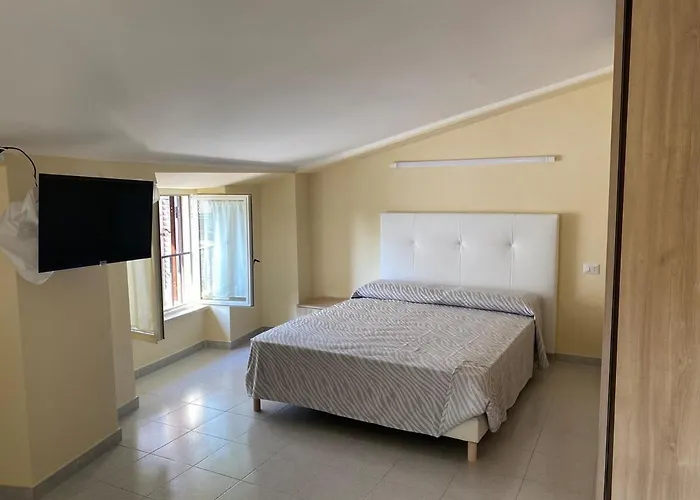 Intera Casa In Centro Storico A 800mt Dal Mare Apartamento